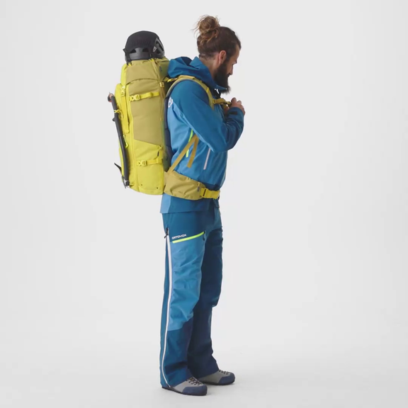 Field and stream outlet 45l backpack